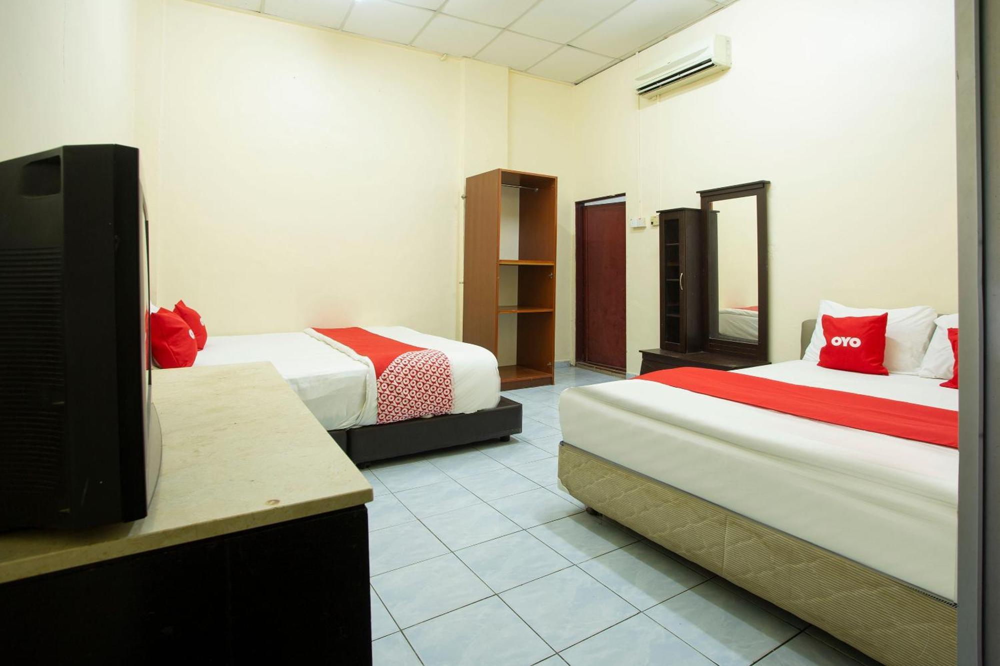 Spot On 90137 Casavilla Hotel Pudu Куала-Лумпур Экстерьер фото